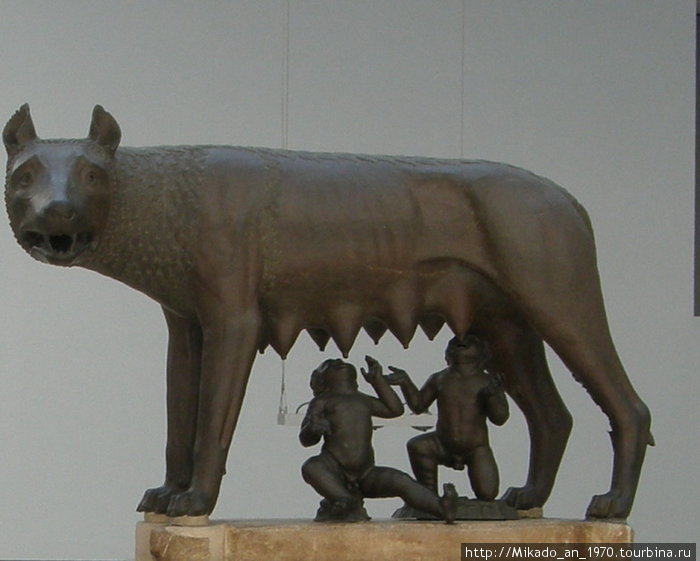 Римская волчица — оригинал Рим, Италия