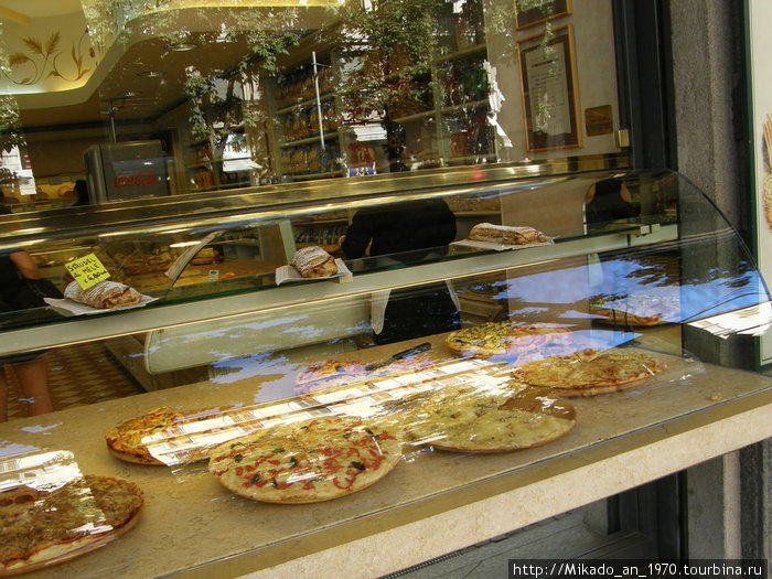 Пицца на выбор Бергамо, Италия