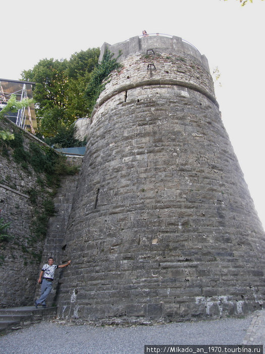 Башня верхней крепости Бергамо, Италия