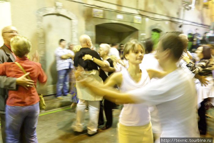 Уличные танцы, часть 2 Барселона, Испания