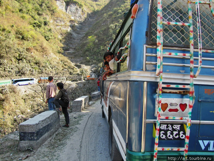 Пробка в горах Непал
