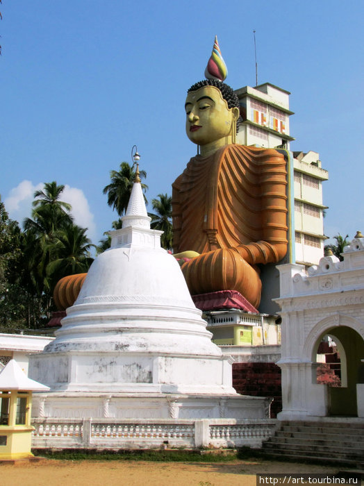 Диквелла. Вевуруканнала Вихара. Большой будда. Южная провинция, Шри-Ланка