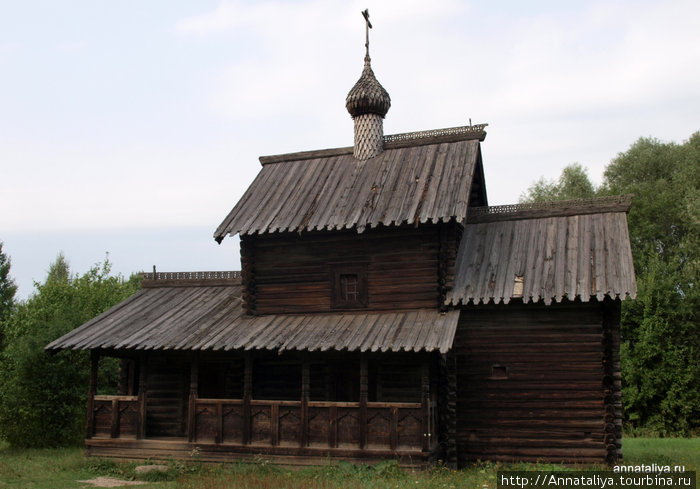 Церковь Успения 1599 года Новгородская область, Россия