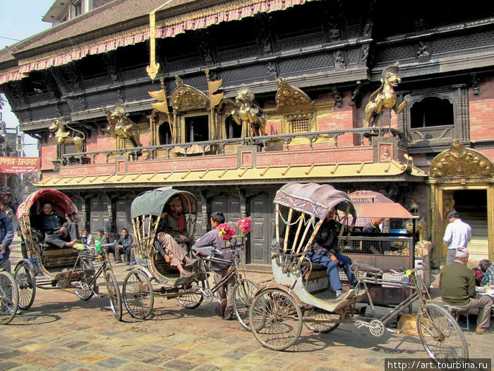 Стоянка такси. Катманду, Непал