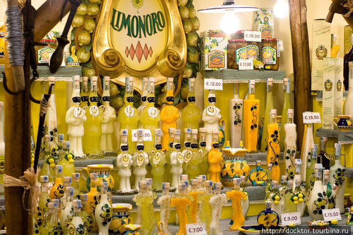 Магазин лимончелло Сорренто, Италия