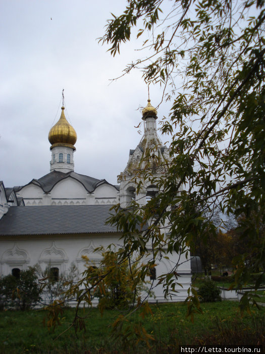 Пятницкая и Введенская церкви Сергиев Посад, Россия