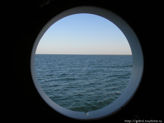 Вид из иллюминатора на Тюленьи острова. Атырауская область, Казахстан