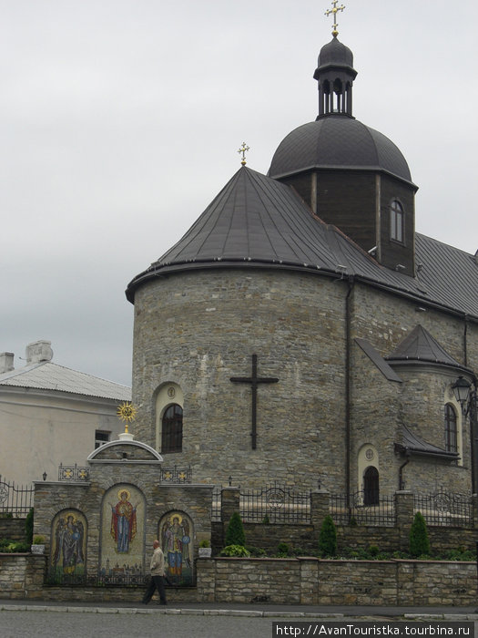Церковь Святой троицы Каменец-Подольский, Украина