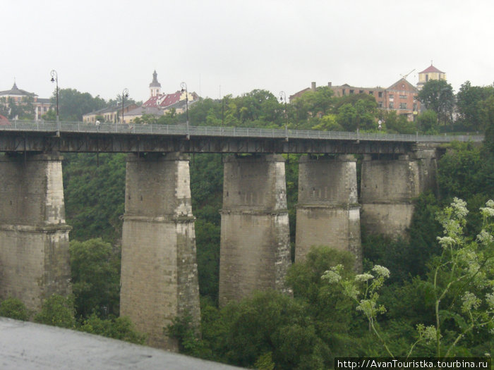 Сам Неоплановский мост Каменец-Подольский, Украина