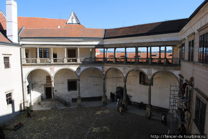 Внутеренний дворик замка Телч, Чехия