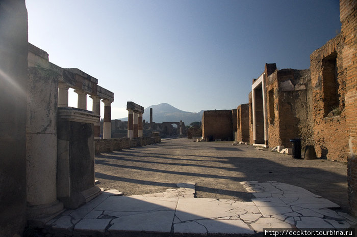 Древний город Помпеи Помпеи, Италия