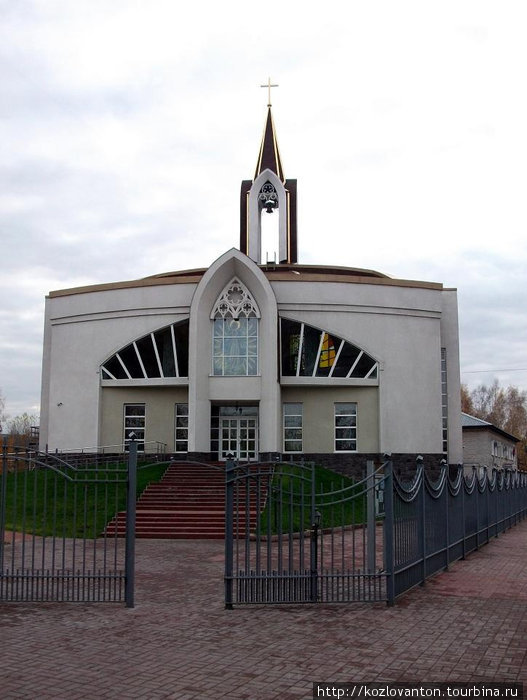 Храм непорочного сердца  пресвятой девы Марии Римско-католической церкви. Кемерово, Россия