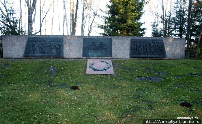Остатки памятника Черняховскому Друскининкай, Литва