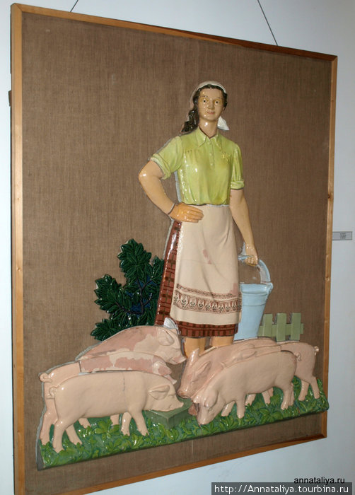 Свинарка с поросятами Друскининкай, Литва