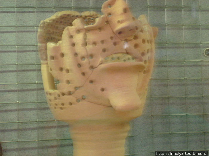 Античная маска для проведения пластических операций Остров Эвбея, Греция