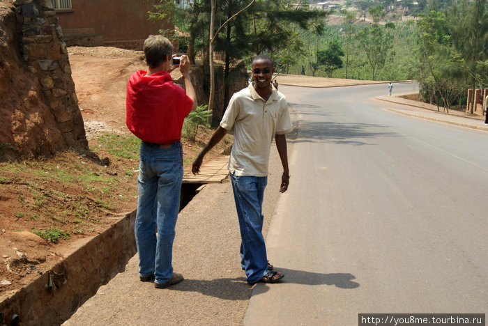 Азат и Жан Клод Кигали, Руанда