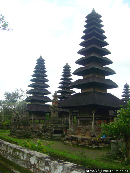 Экскурсия по храмам острова Бали, Индонезия