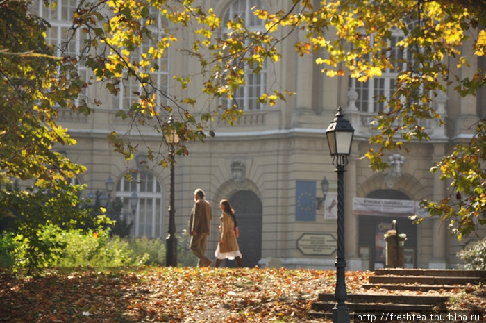 Если вы в Будапешт накоротко, впору после площади Героев отправиться в парк Сечени. Для вдохновения! Будапешт, Венгрия