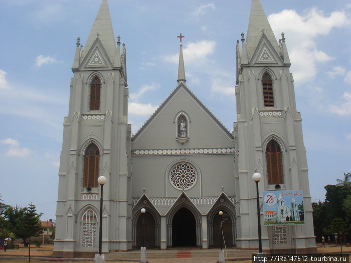 Католический храм Шри-Ланка