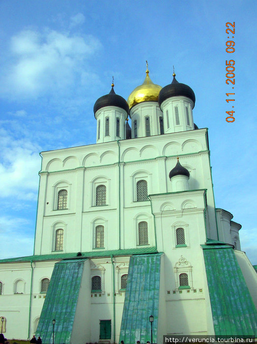Троицкий собор в Псковском кремле. Россия