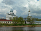 Монастырь близ Новгорода.