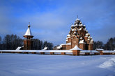 Покровский храм парка Богословка.