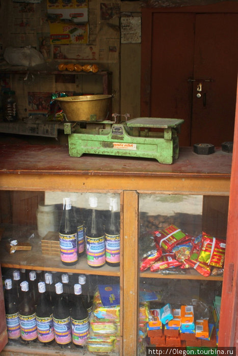 Прилавок магазина Марфа, Непал