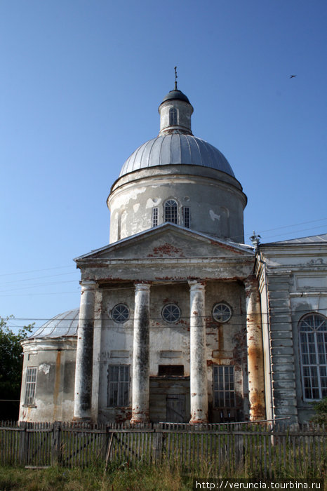 Церковь в Старом городе. Россия