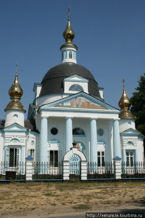 Единственный сохранившийся после революции храм Темникова в честь победы над французами в 1812 г. Россия
