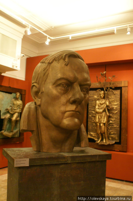В галерее З. Церетели на Пречистенке Москва, Россия