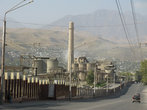 Цементный завод на севере города.
Его 2-километровый забор недавно стал украшен галереей потретов и картин (на кафельной плитке), изображающих прошлое и настоящее Таджикистане, его героев, спортсменов