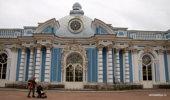 Павильон Грот Пушкин, Россия