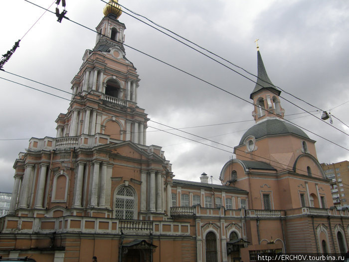 Новая Басманная д 11. Храм Петра и Павла. Москва, Россия