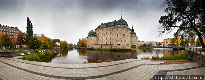 Еще панорама с крепостью Эребру, Швеция