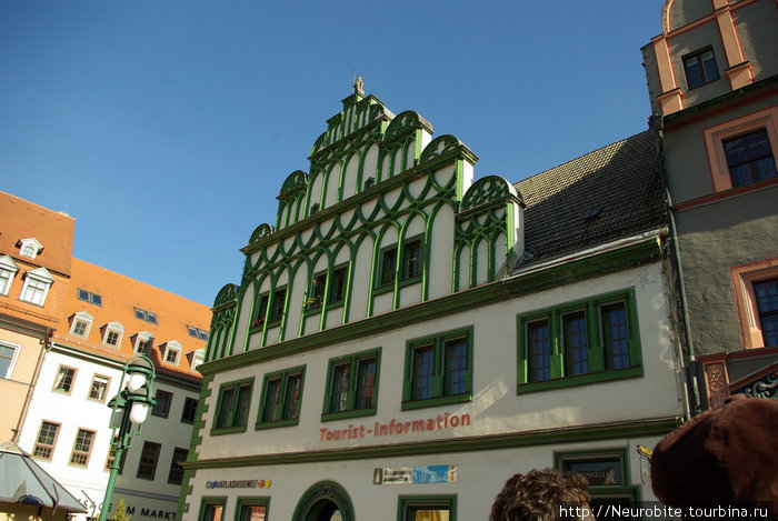 Штадтхауз и Дом Кранаха на Рыночной площади Веймар, Германия