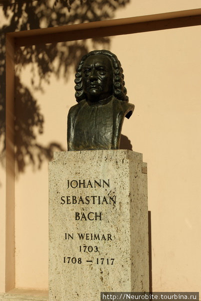Памятник Баху Веймар, Германия