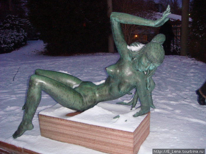 скульптура в парке, Миллесгарден Стокгольм, Швеция