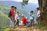 Валерий Шанин и дети Непала
