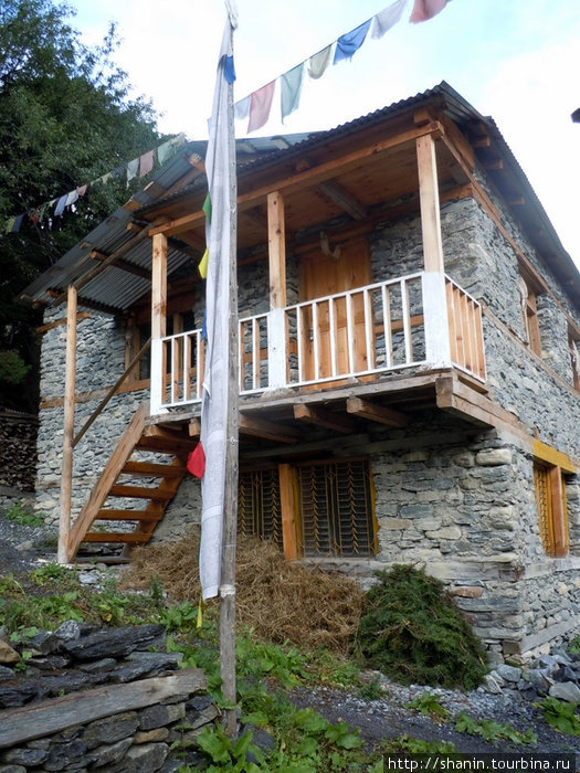 Двухэтажный дом Зона Гандаки, Непал