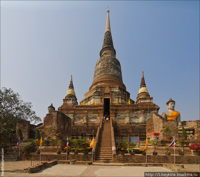 Wat Yai Chai Mongkhon Аюттхая, Таиланд