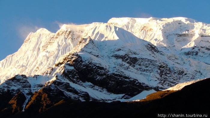 Снег на Аннапурне Мананг, Непал
