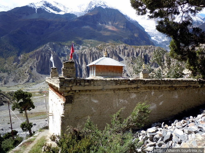 Монастырь Карки Мананг, Непал