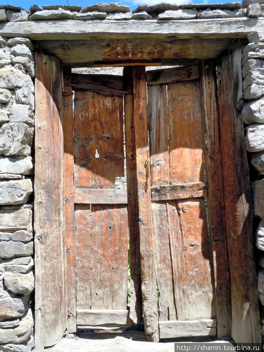 Старая дверь Аннапурна Национальный Парк, Непал