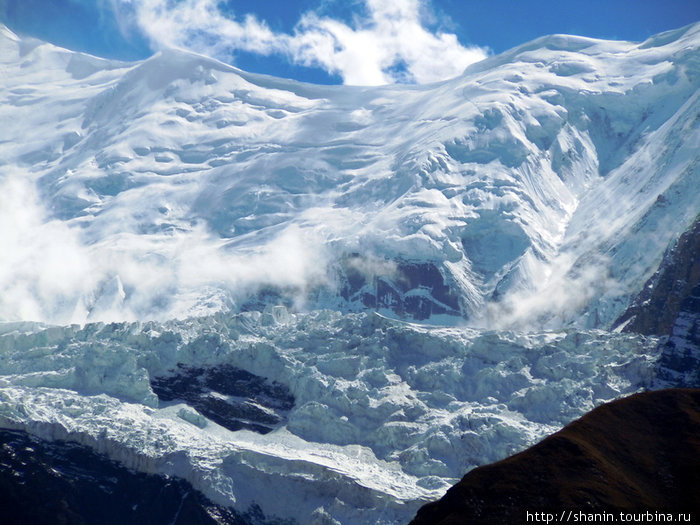 Ледник в горах Аннапурна Национальный Парк, Непал