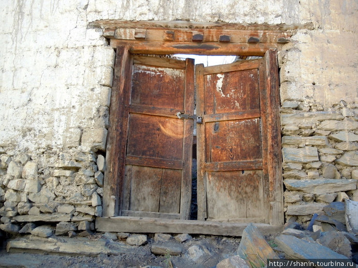 Деревянная дверь Джаркот, Непал