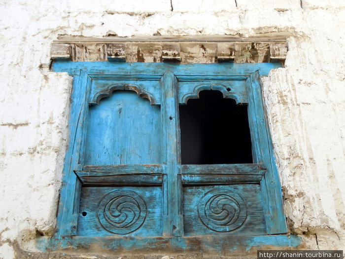 Синее окно Джаркот, Непал