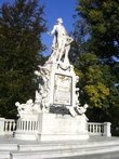 Памятник В.А. Моцарту