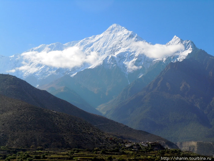 Вид из Джомсома на Дхаулагири Джомсом, Непал