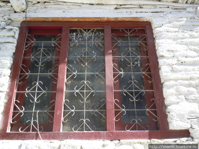 Окно Марфа, Непал