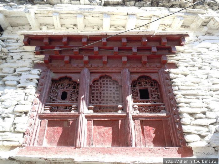 Окно Марфа, Непал